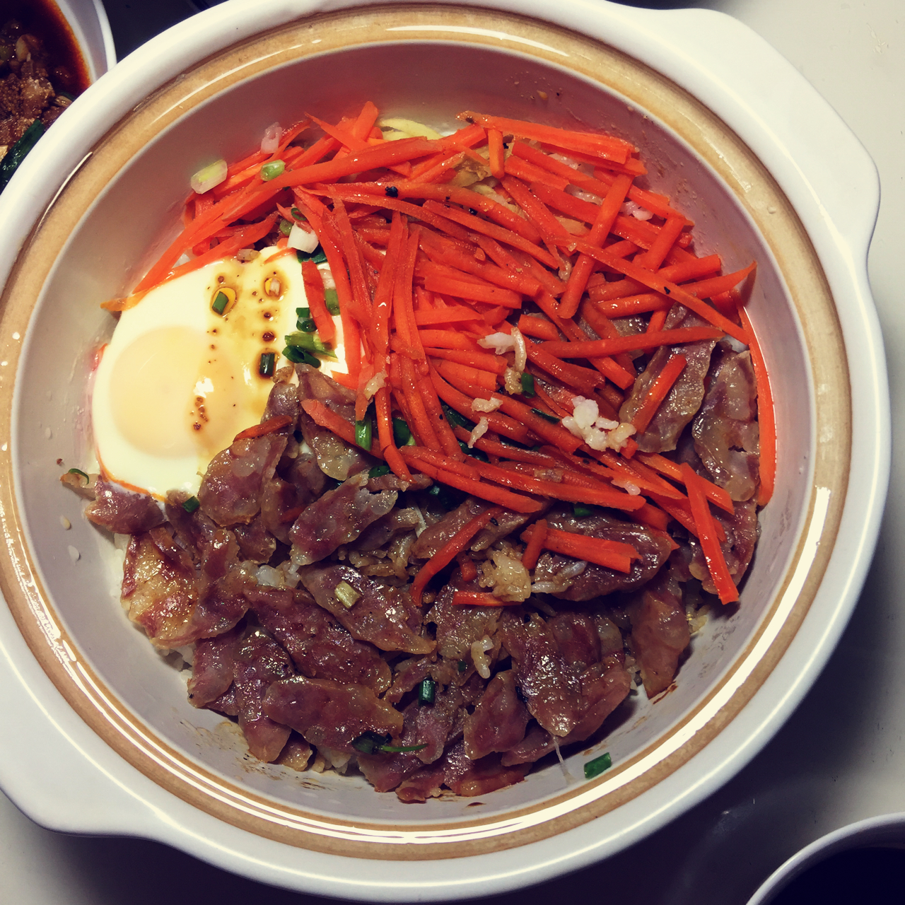 香肠煲仔饭