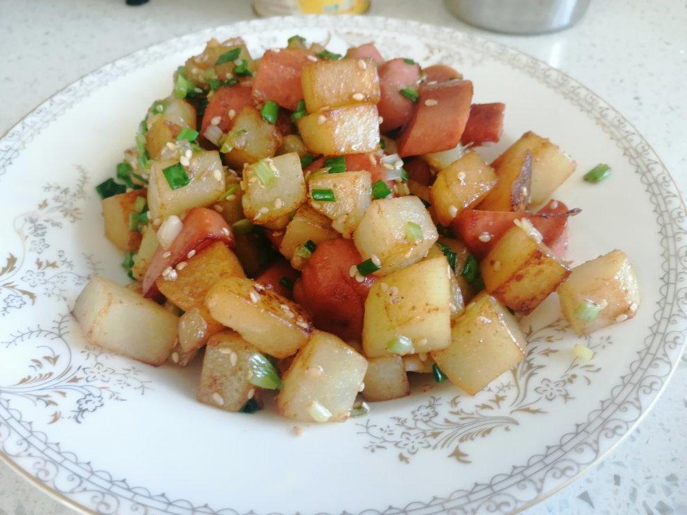 香辣孜然火腿土豆丁