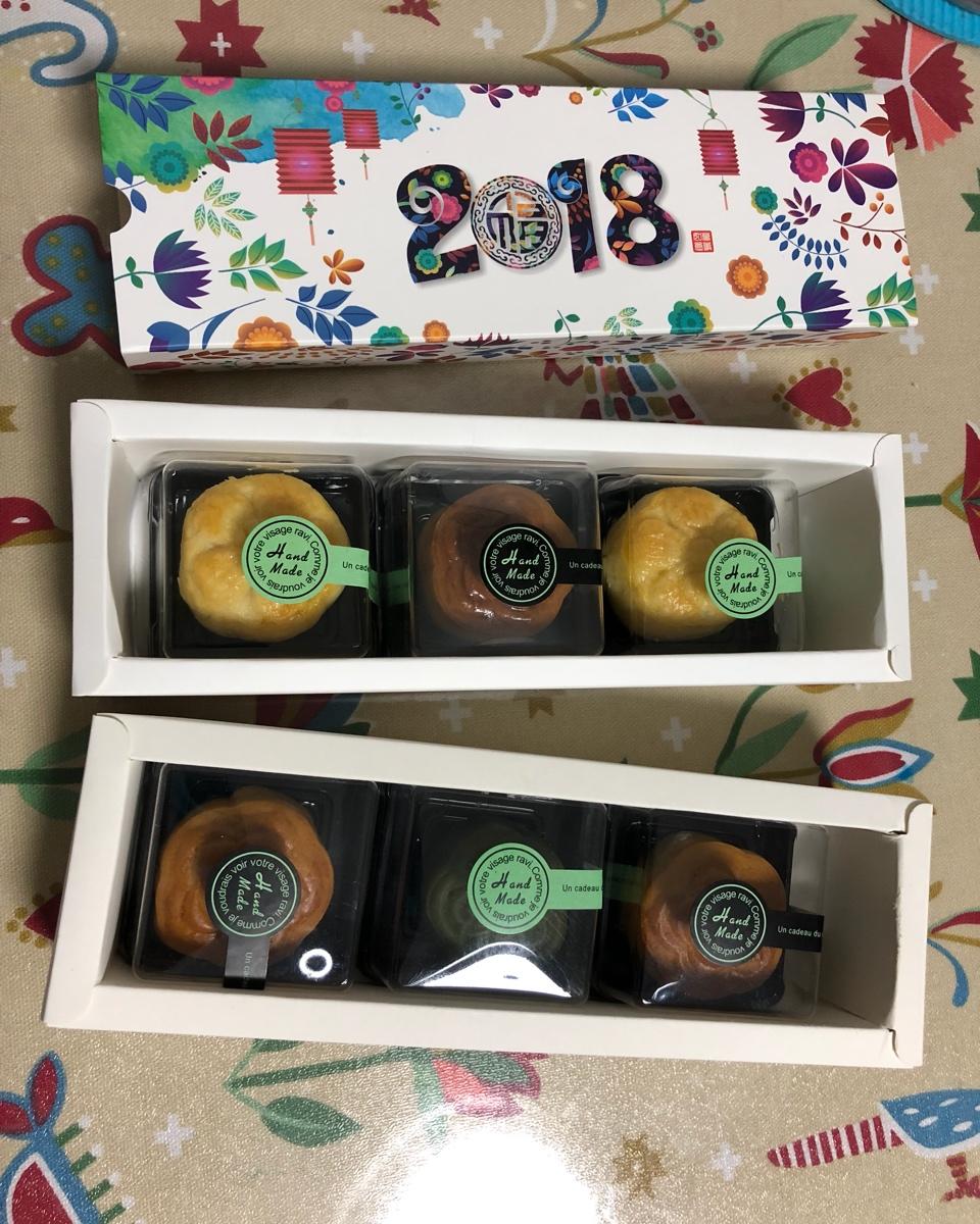 广式月饼—蛋黄莲蓉月饼