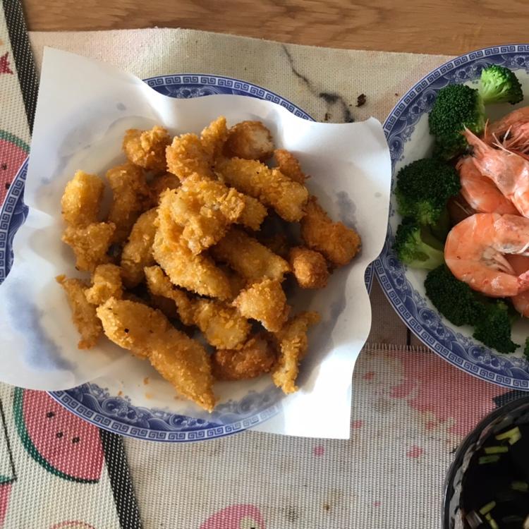 我认为龙利鱼（or巴沙鱼）最好吃的做法