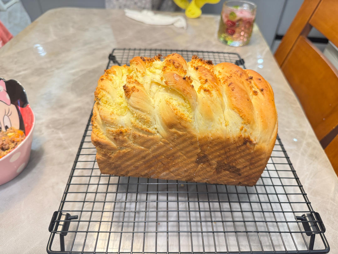 顶级黄金椰蓉吐司