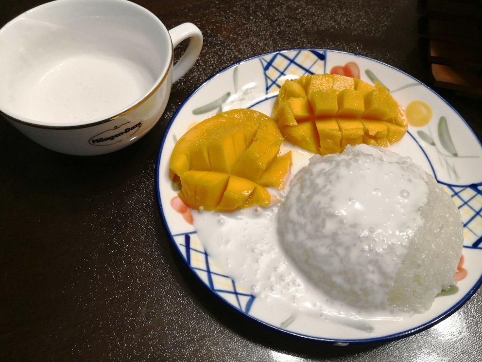 泰式芒果椰浆糯米饭