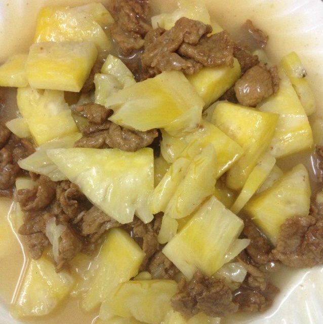 菠萝炒牛肉