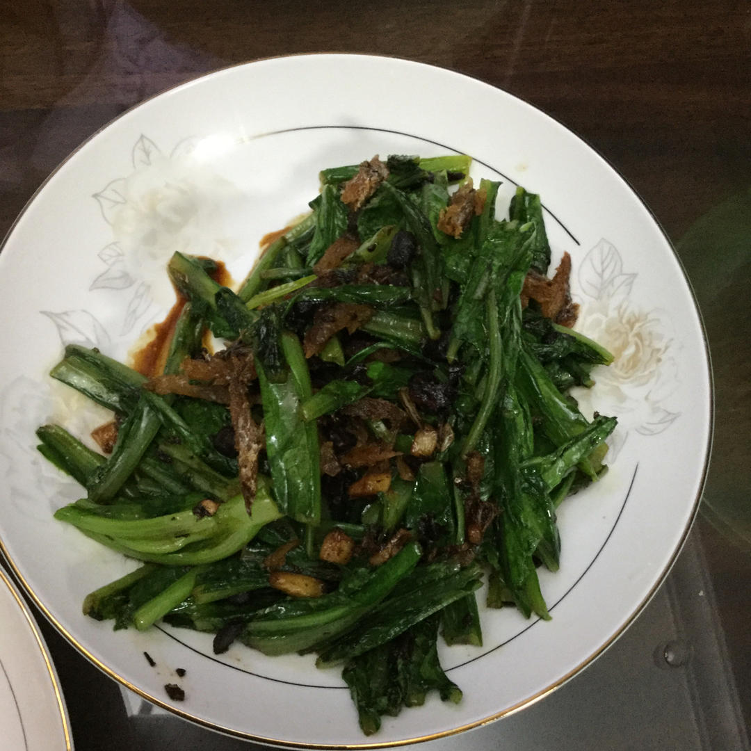 豆鼓鲮鱼油麦菜