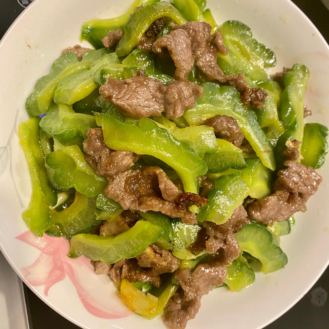 耗油苦瓜炒牛肉
