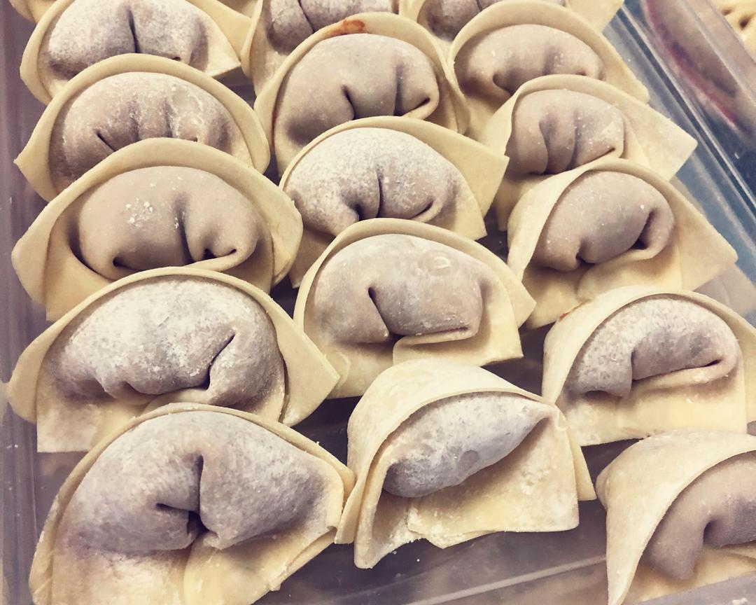 胡萝卜虾仁牛肉馄饨