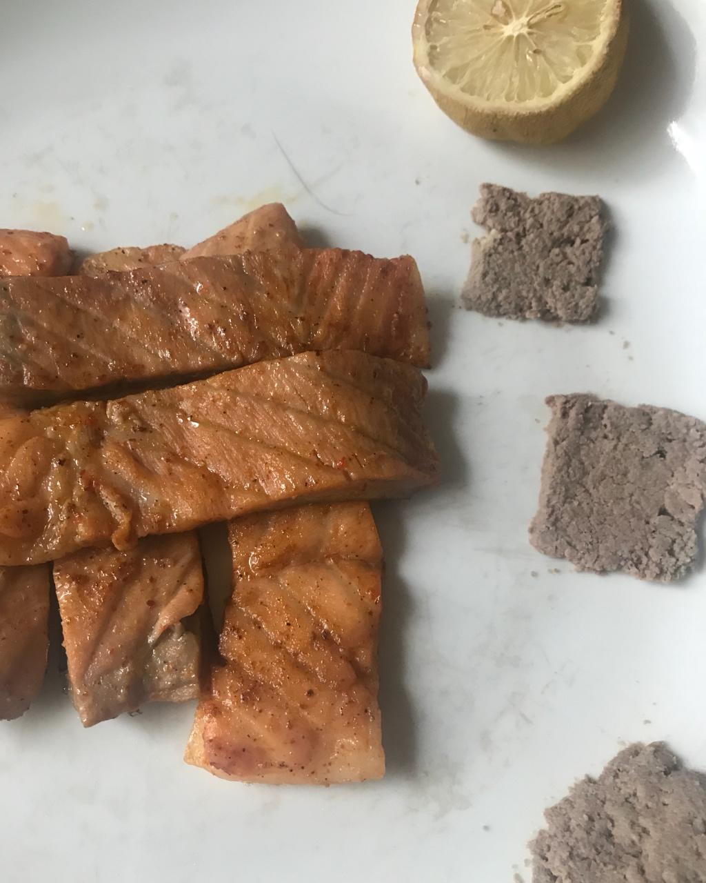 煎三文鱼