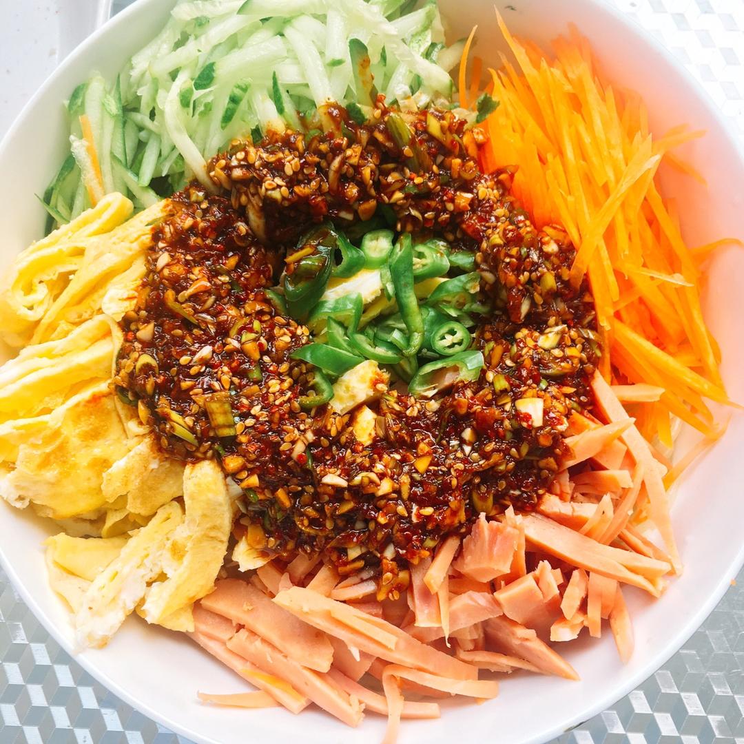 超级简单零难度夏日开胃的凉面拌面做法