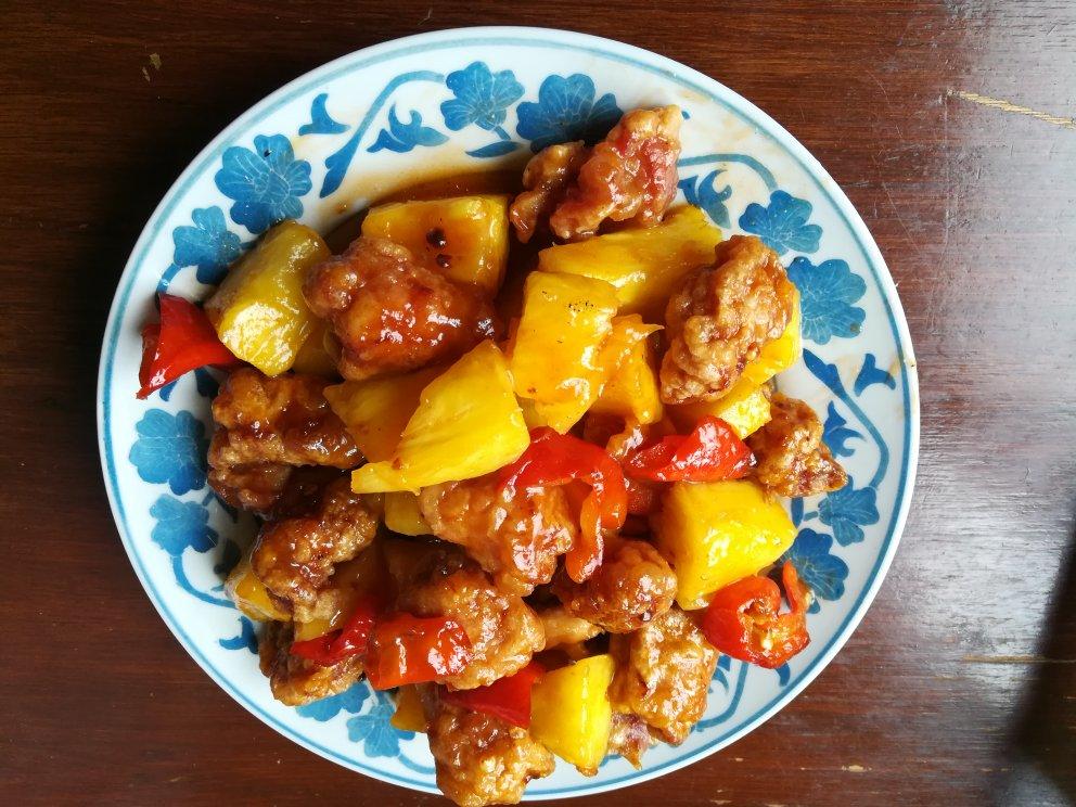 菠萝咕噜肉