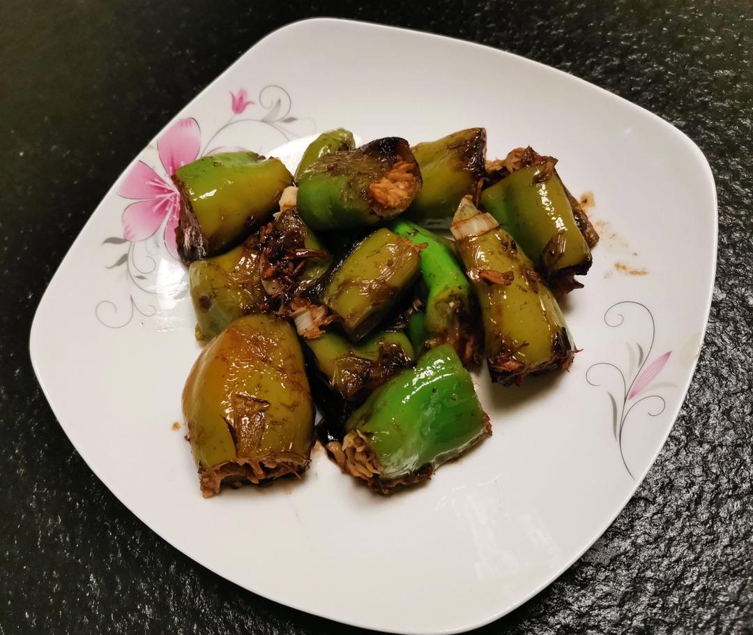 虎皮尖椒酿肉