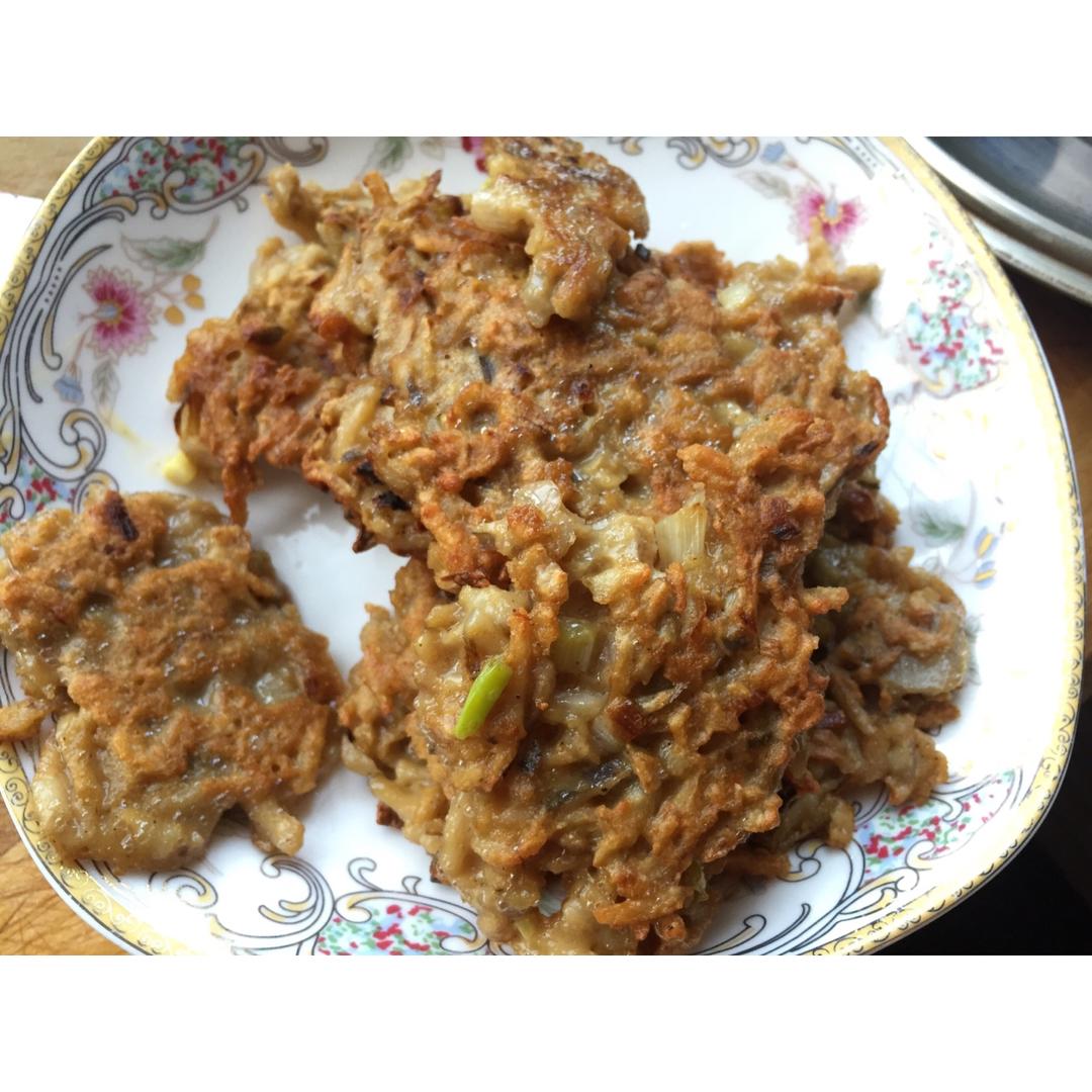 懒人快手餐：鸡蛋藕饼