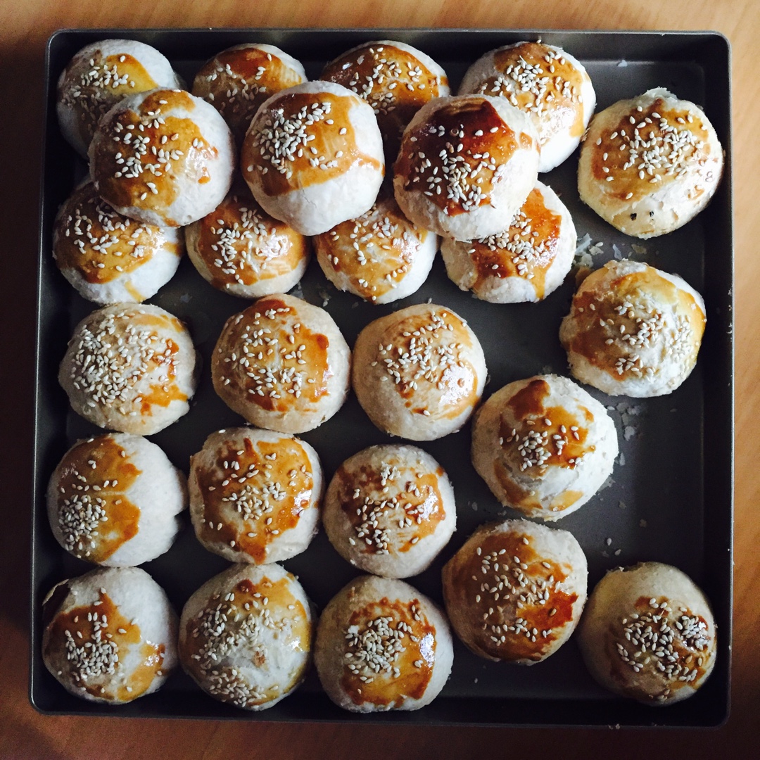 泳式鲜肉榨菜月饼