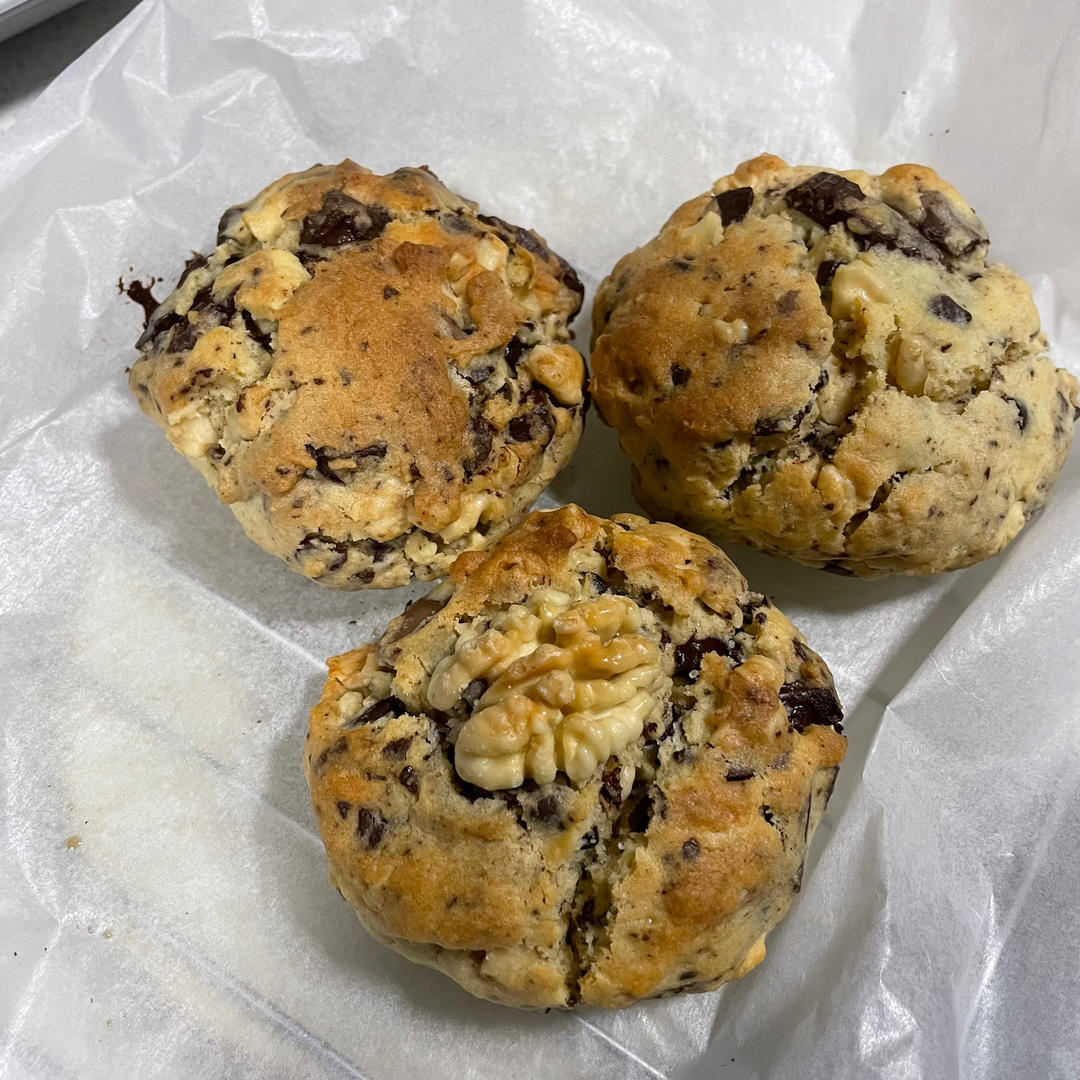 纽约客疯狂追捧的Levain Bakery经典核桃巧克力曲奇