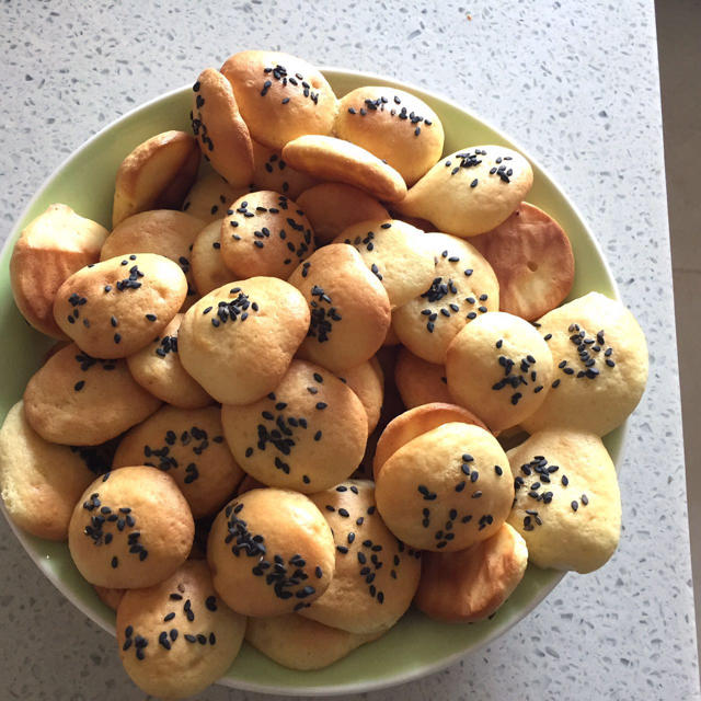 酥脆蛋香小饼干