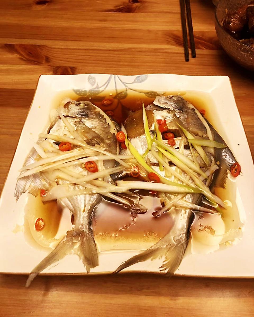 清蒸鲳鱼