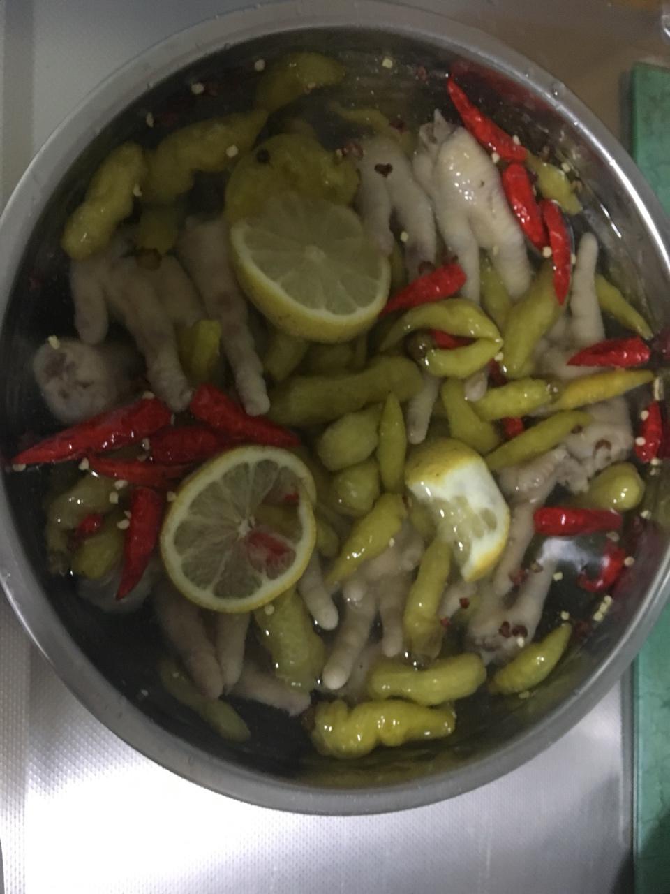 柠檬泡椒凤爪