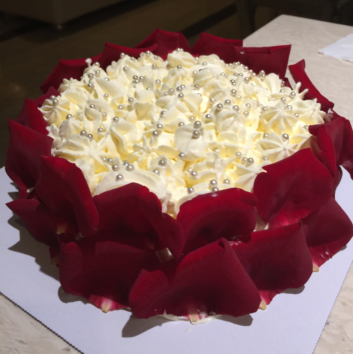 下雨-18做的玫瑰花蛋糕