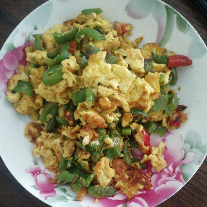 菜椒炒鸡蛋