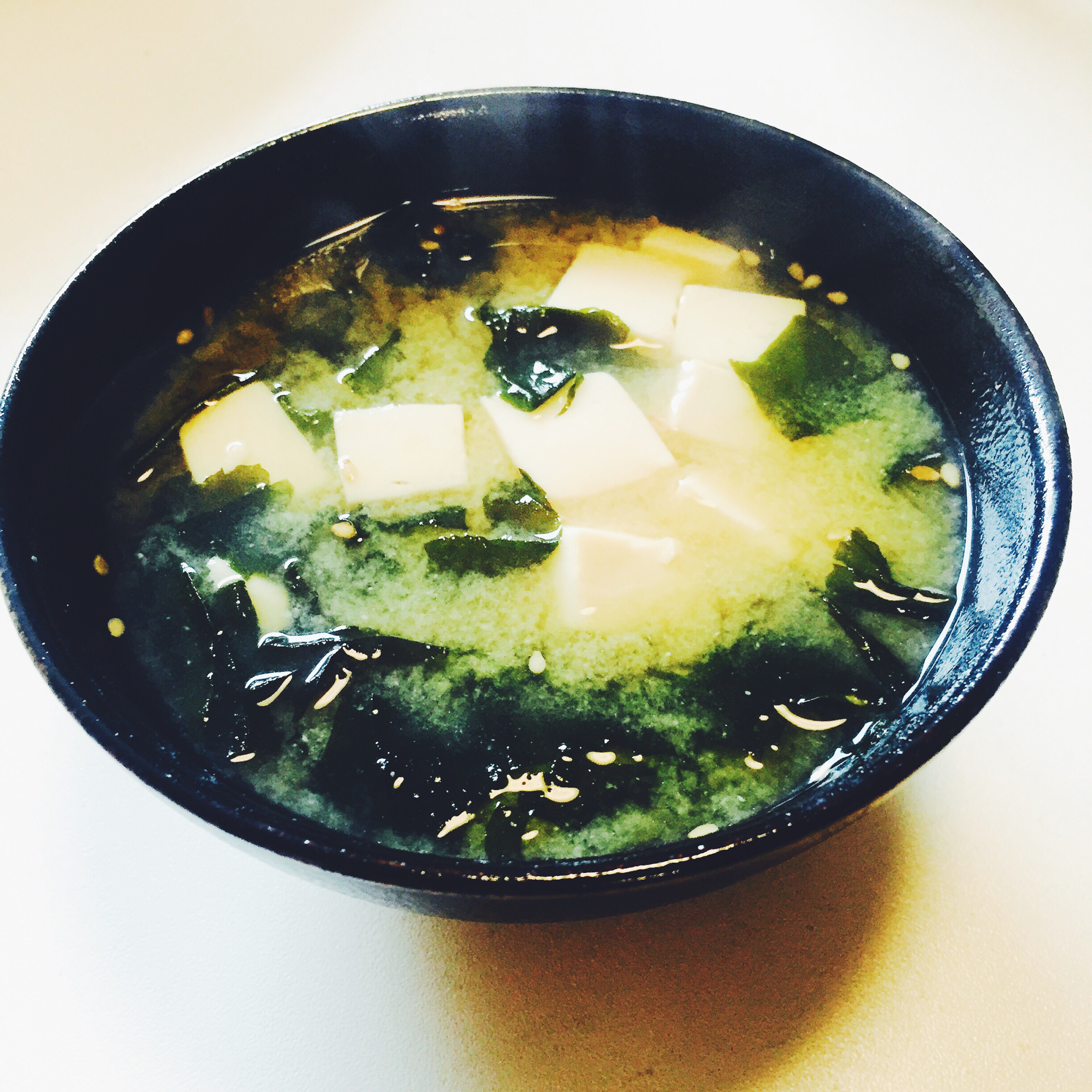 豆腐裙带菜味噌汤