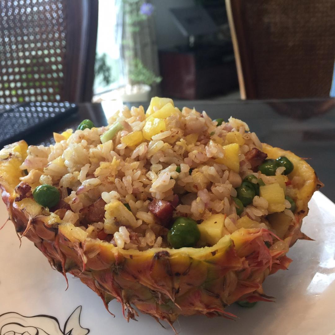 菠萝炒饭