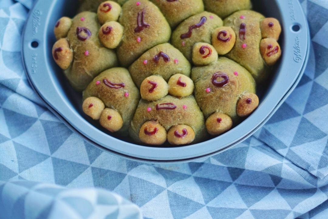 青蛙挤挤小面包