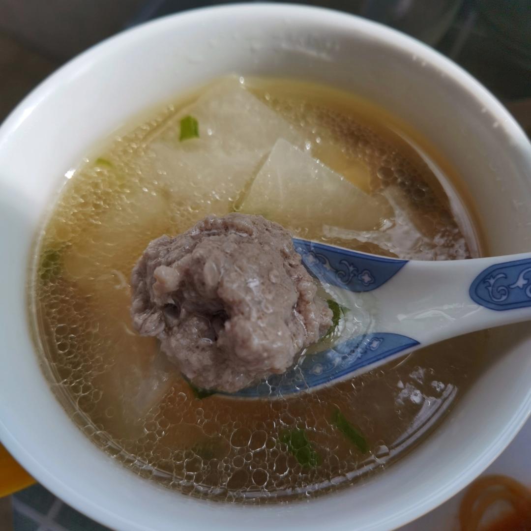 不用油不开油锅【冬瓜肉圆汤】