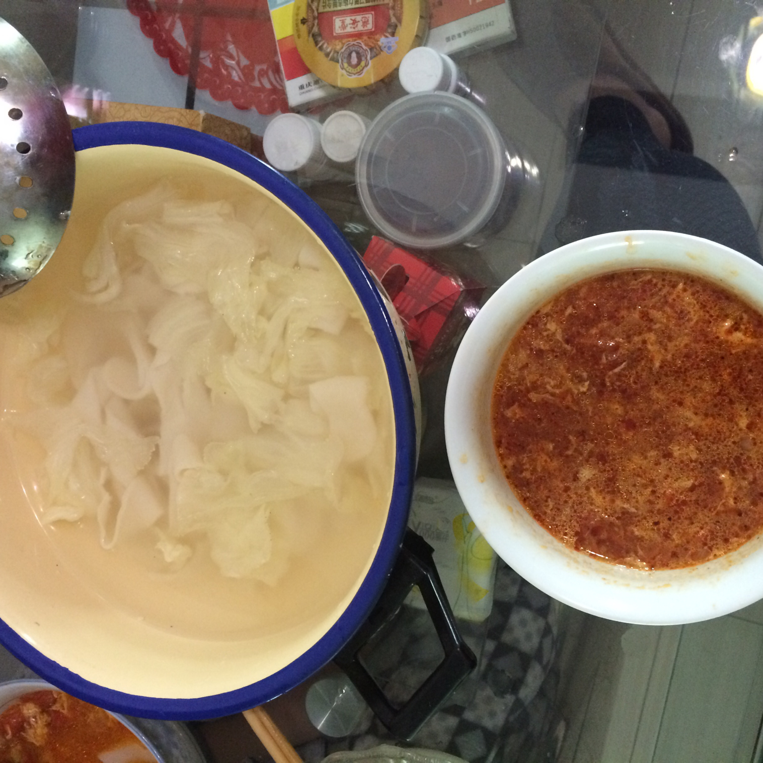 杨凌蘸水面裤带面