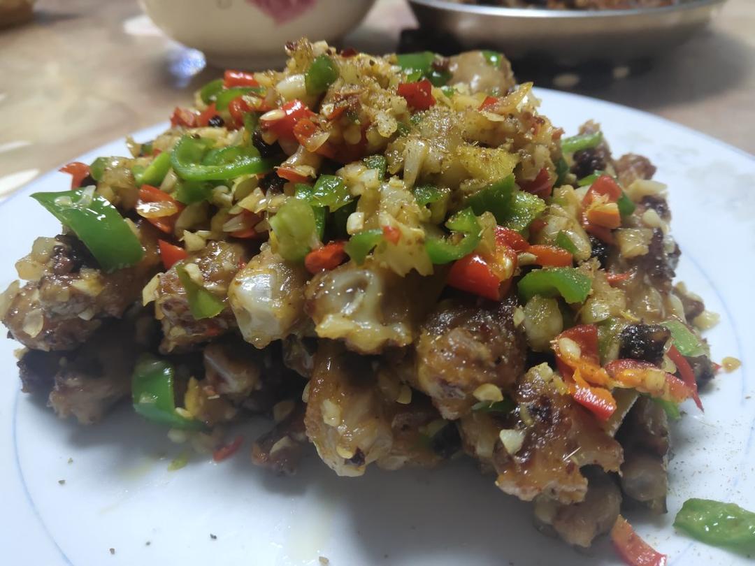 蒜香鸡翅，这才是鸡翅最好吃的做法
