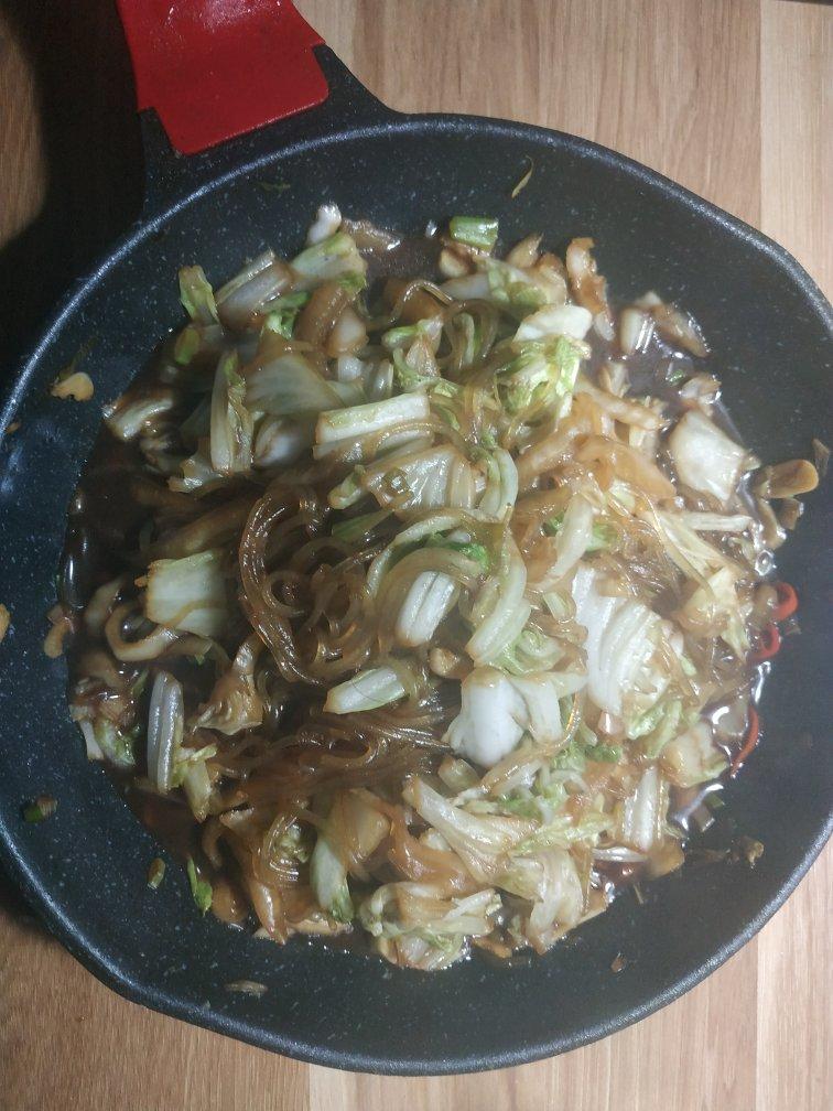 白菜炒粉丝