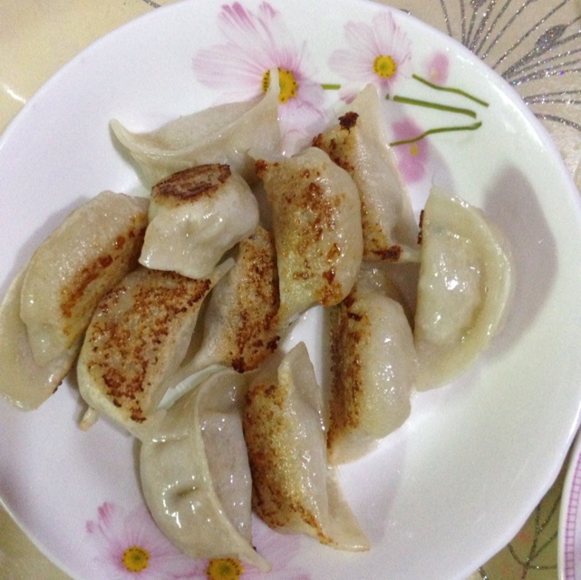 锅贴饺子