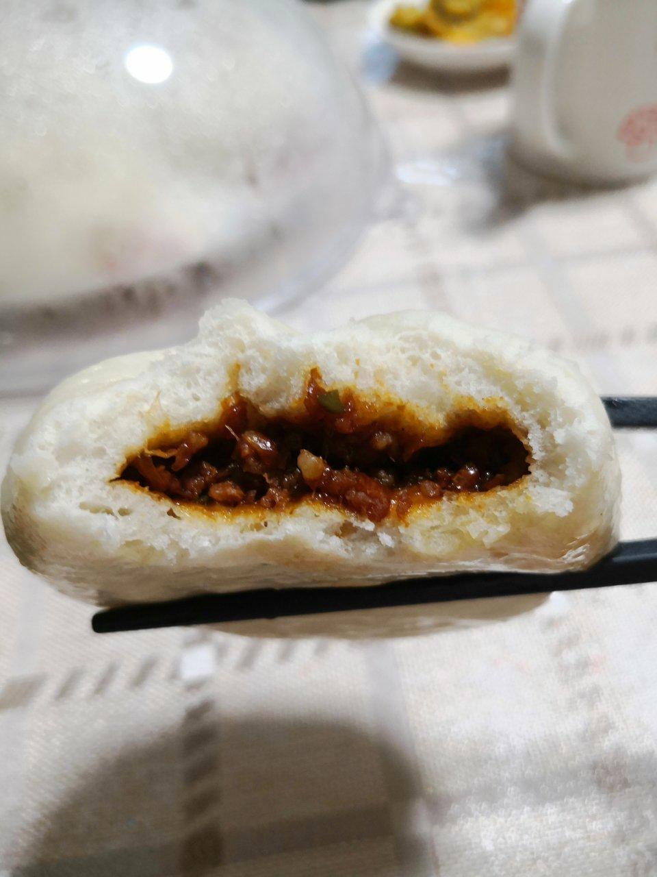 酱肉包 哎呀 太香了！