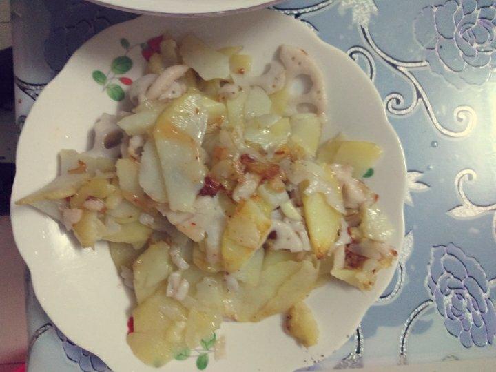 童年回忆之炸土豆片（小时候在街边小摊吃的炸土豆片）