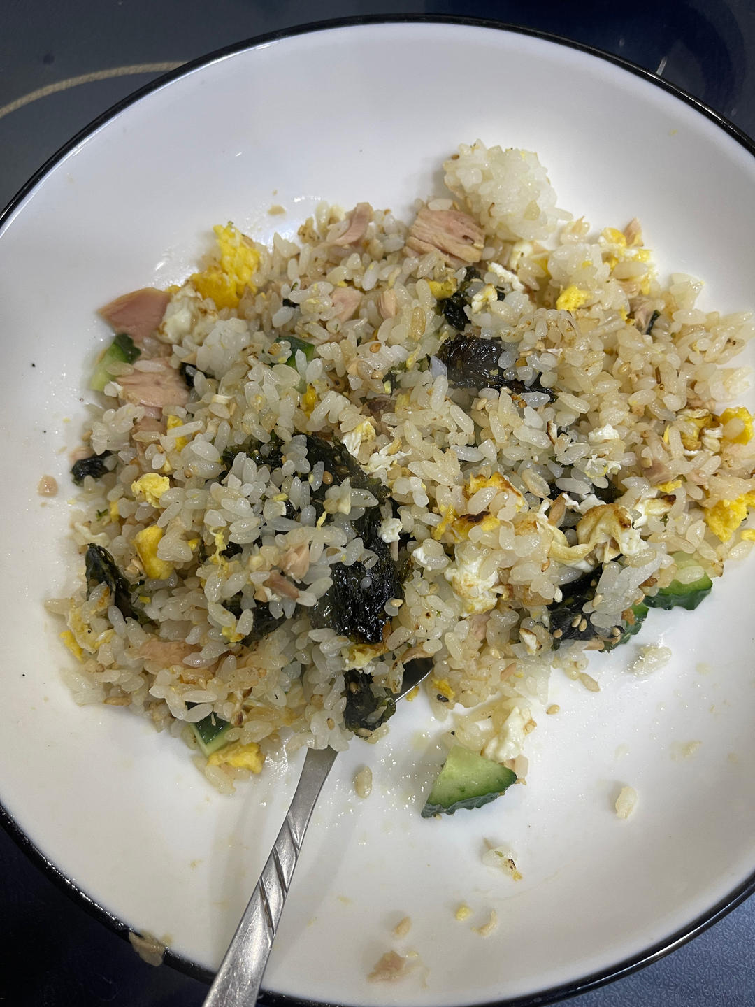 金枪鱼蛋炒饭