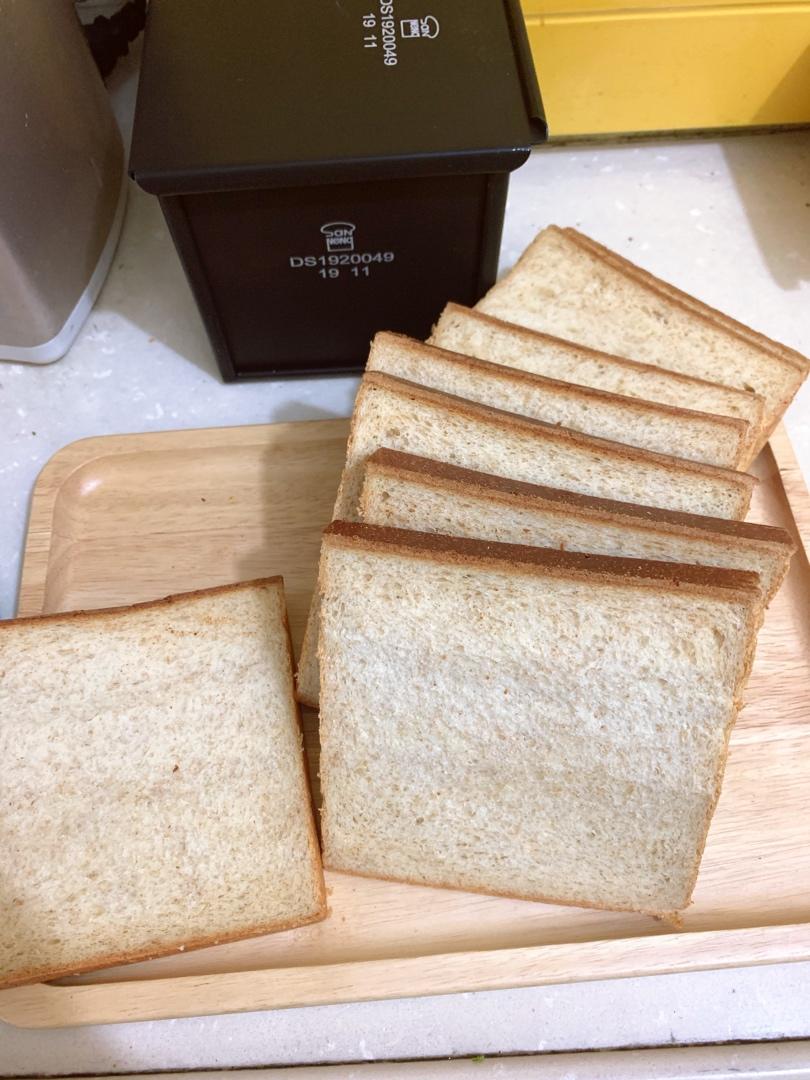 全家都爱吃的健康全麦吐司，新手也能做