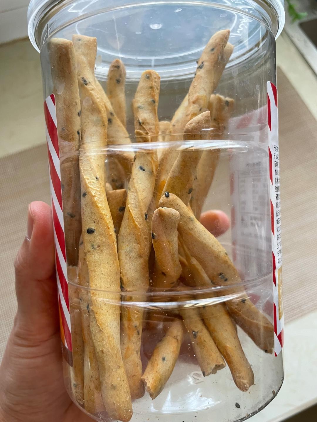 无糖无油饼干：全麦黑芝麻能量棒