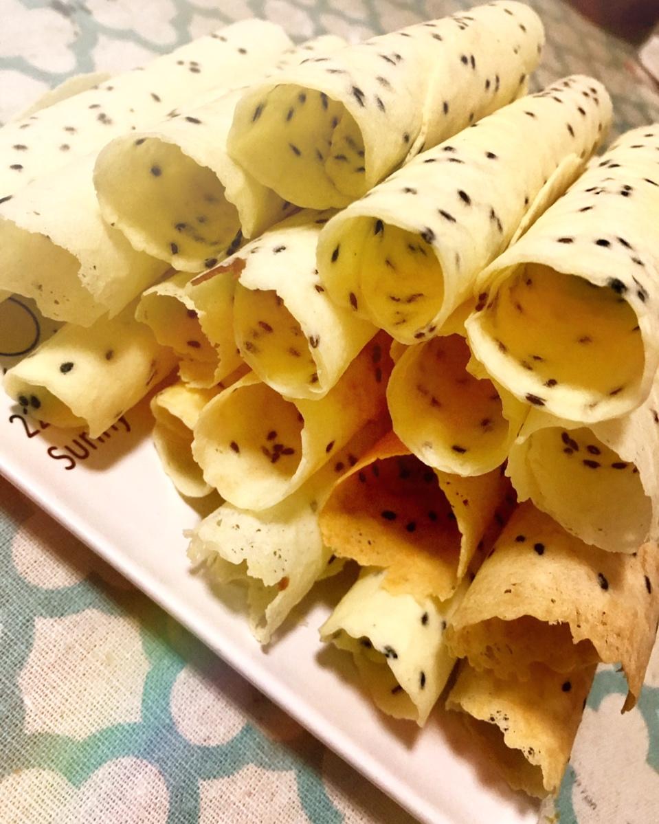 手机用户6785_vi94做的奶香芝麻蛋卷(是香香脆脆的那种喔~)