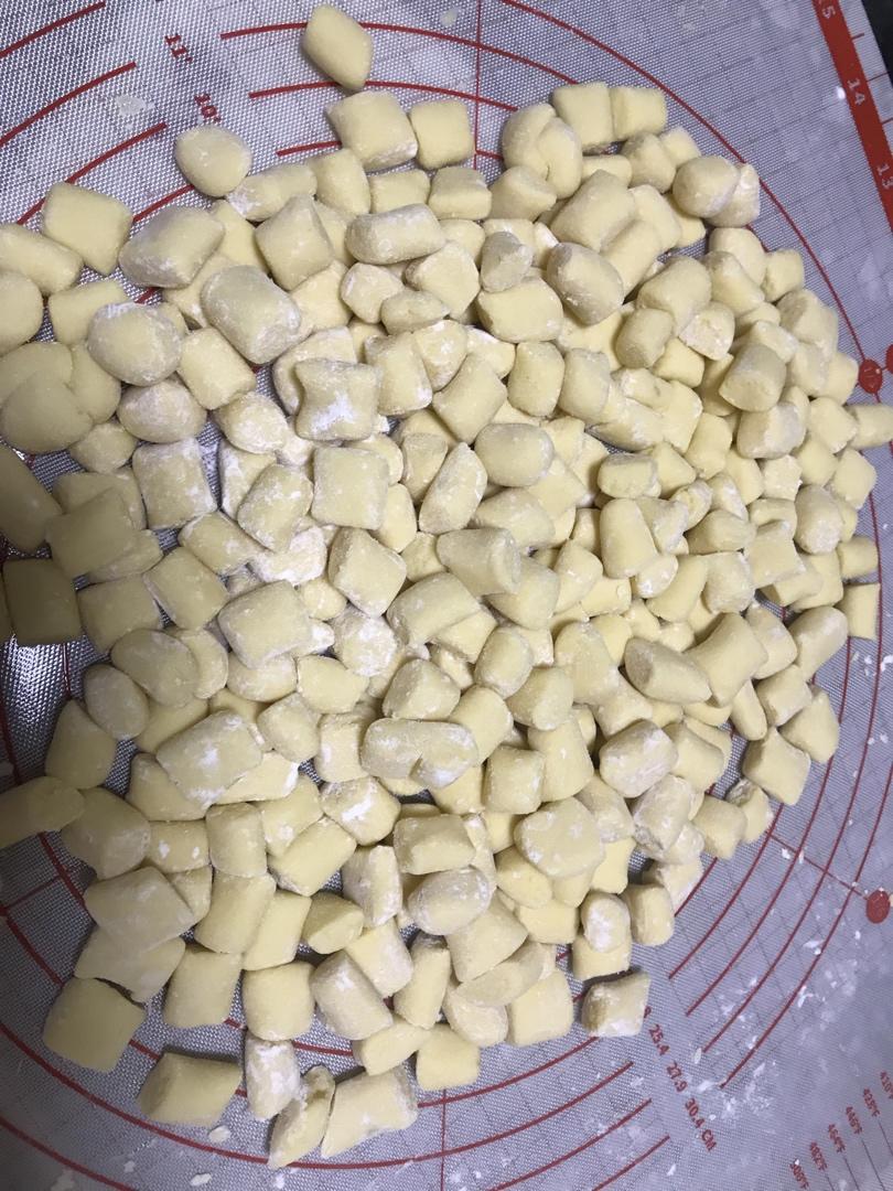 自制三色芋圆1⃣️（附上窍门详细比例）