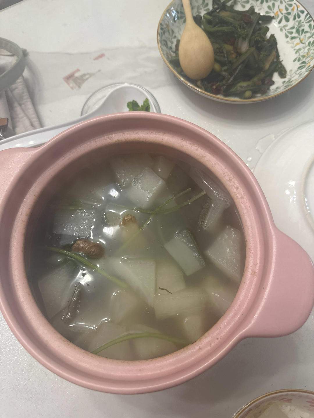 低脂肪高营养的牛肉萝卜汤