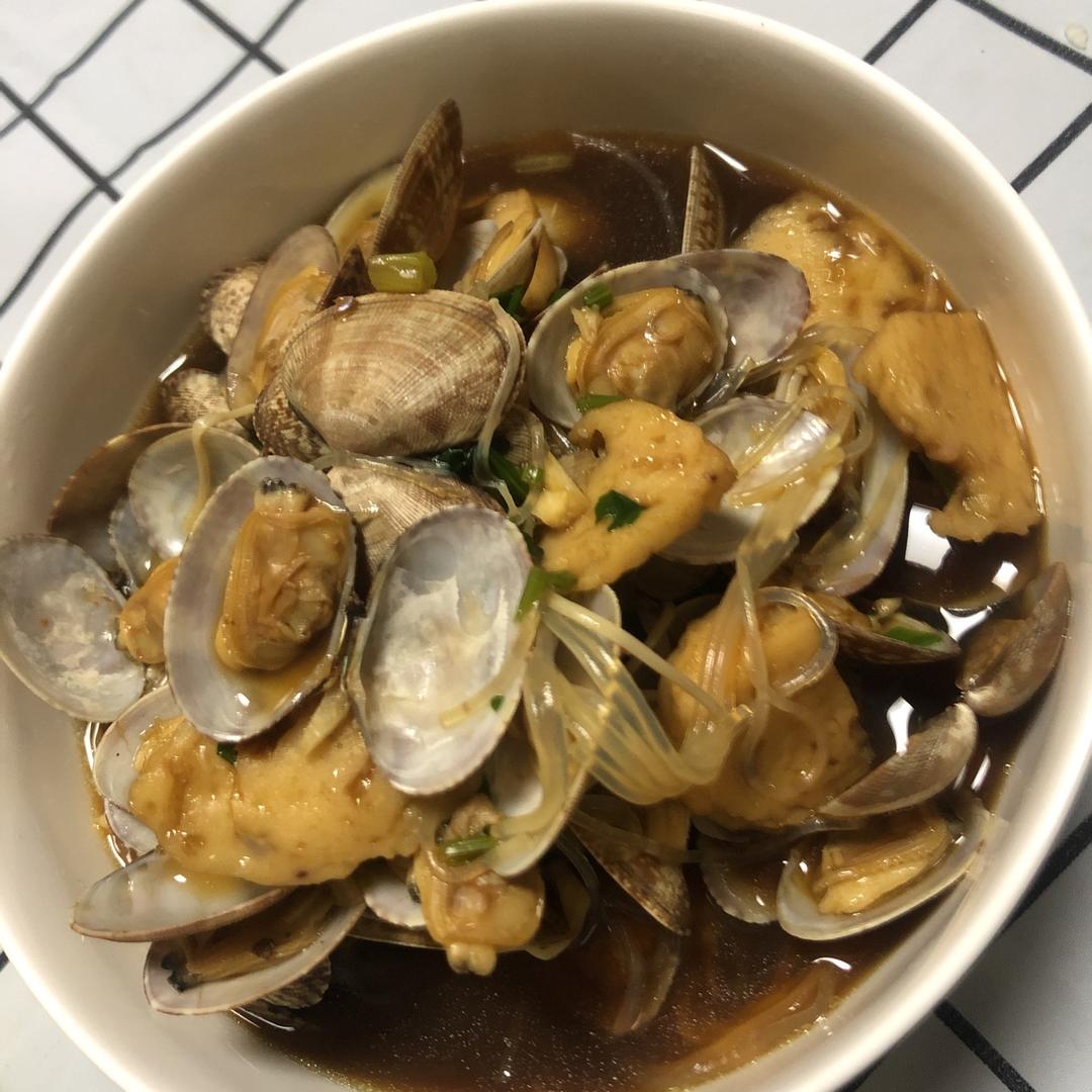 家常美味花蛤粉丝煲
