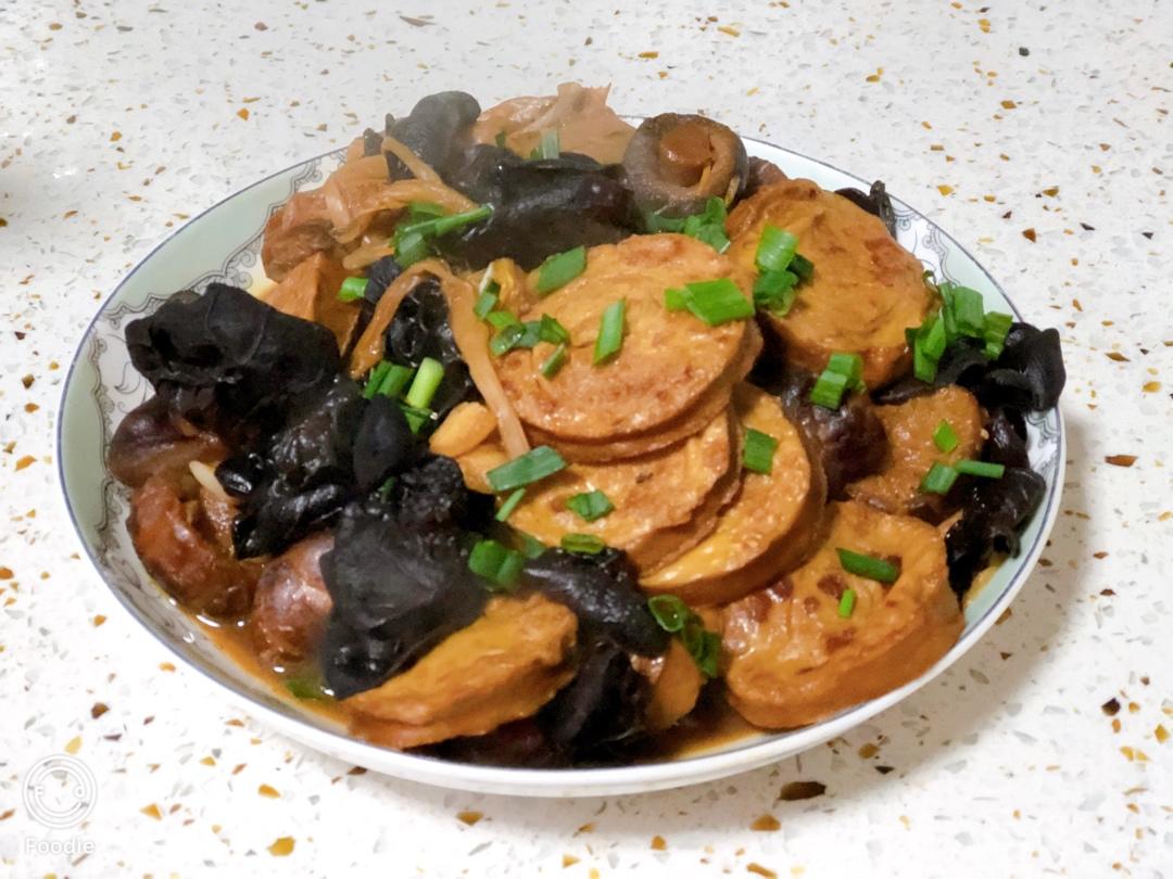 冷热可食的年菜---红烧素鸡甚于食肉!（素鸡鲜嫩多汁有诀窍）