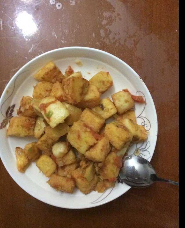 西红柿炒馒头粒