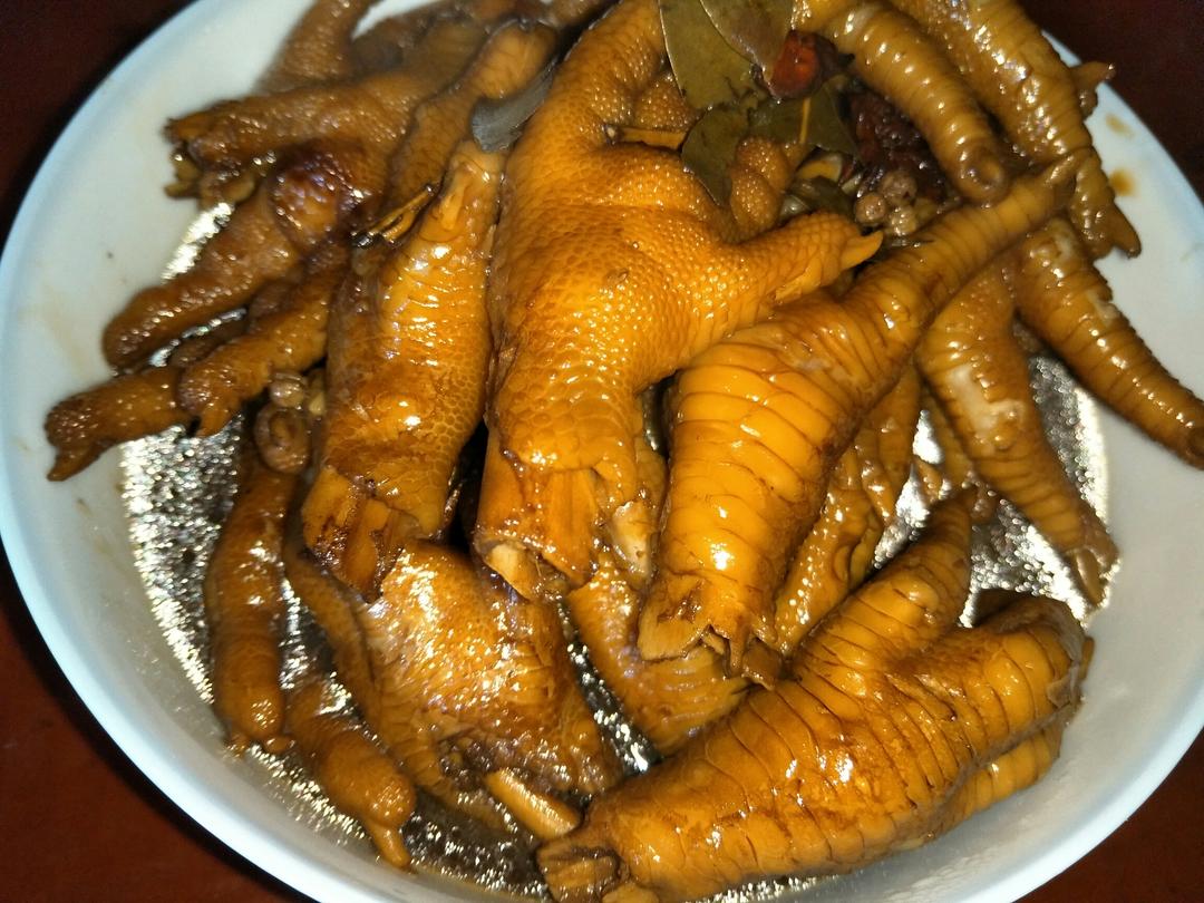 卤鸡爪