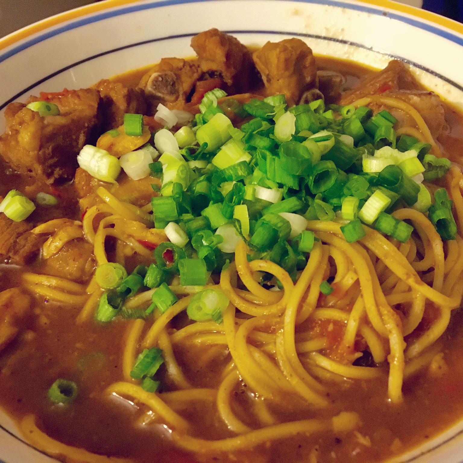 台式红烧排骨面