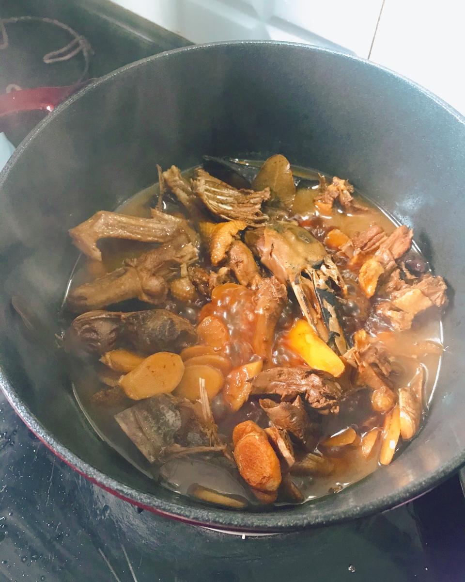 暖心姜母鸭│多力浓香花生油x金牌家宴