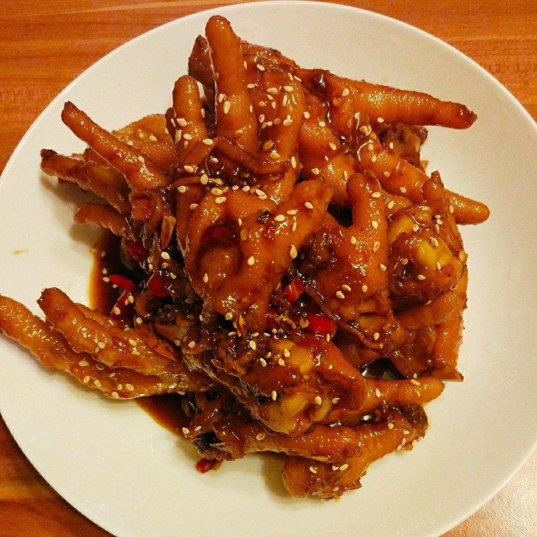 香辣烧鸡爪