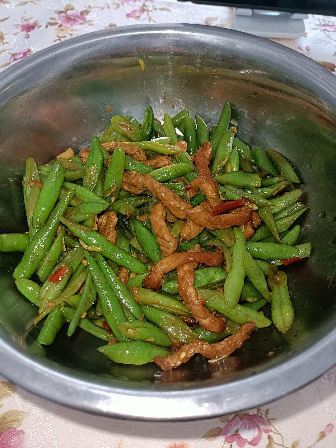 豆角炒肉丝