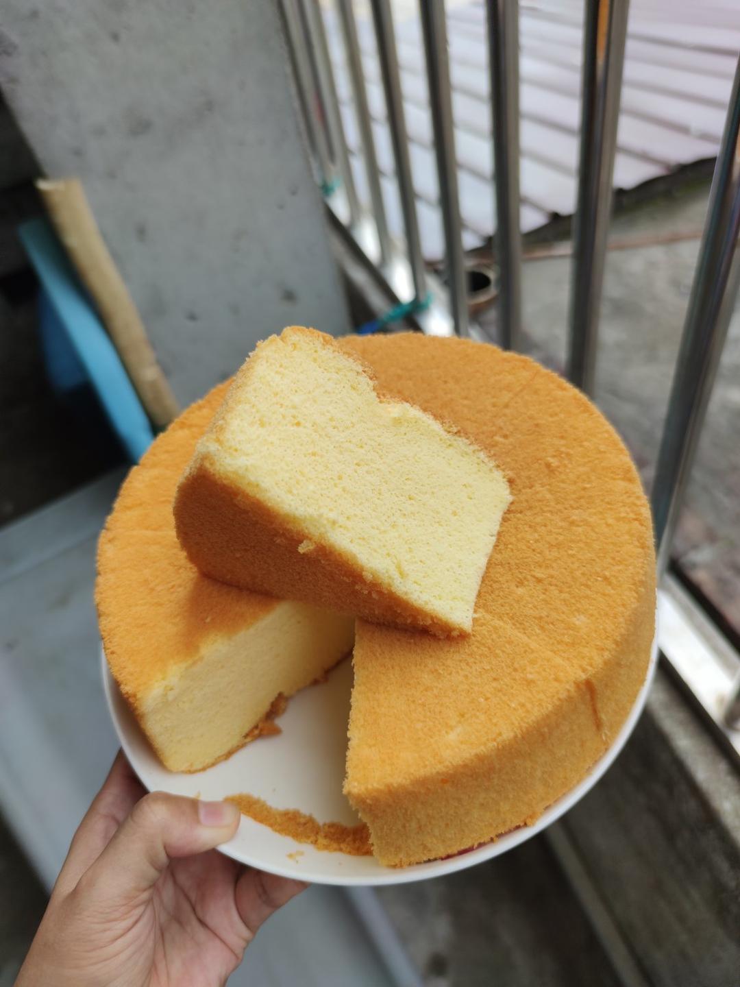 堪比柯基屁股
爆浆芝士🧀古早蛋糕