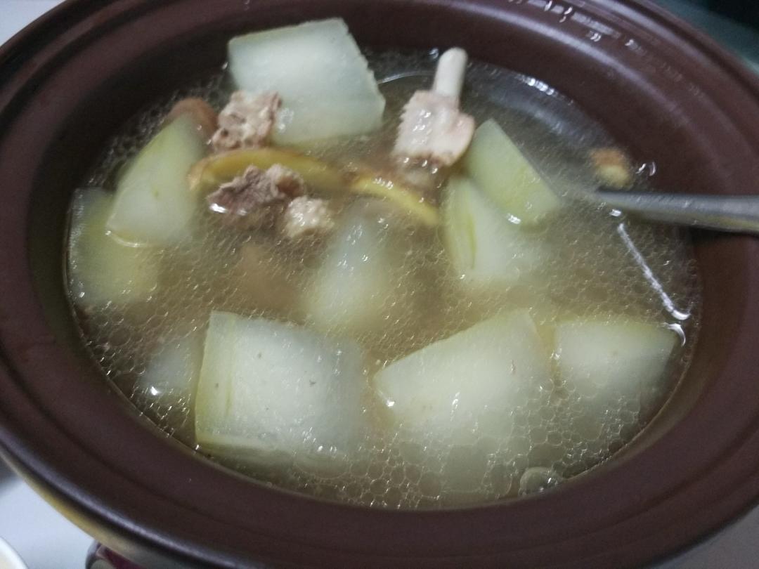 清热冬瓜鸭架汤