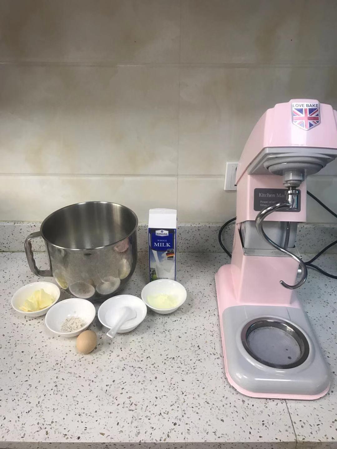 纯奶手撕吐司的做法 步骤1