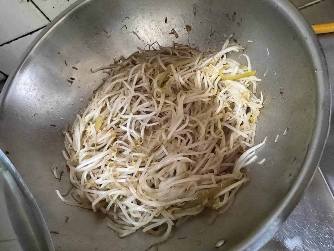 爆炒绿豆芽